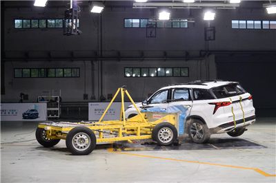 2020年长安CS75系列销售突破26万辆！   