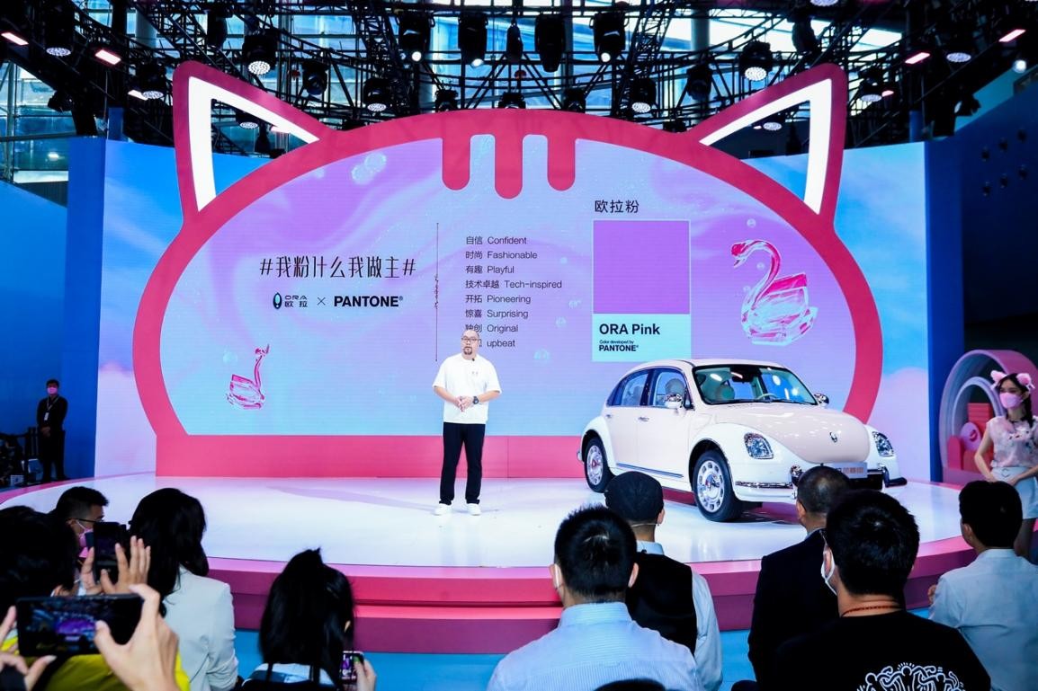广州车展上演三幕大剧 芭蕾舞剧闪耀欧拉展台