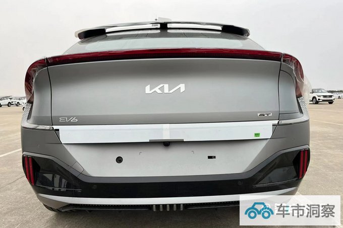 起亚EV6 GT三月20日首发比Model Y大 或40万起售-图6