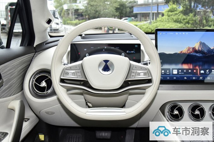 腾势N8售xx.xx-xx.xx万元全系xxx标配 续航1030km-图11