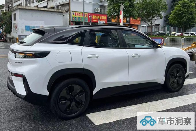 奇瑞eQ7预售14.39-16.39万 比宋PLUS更大更便宜-图2