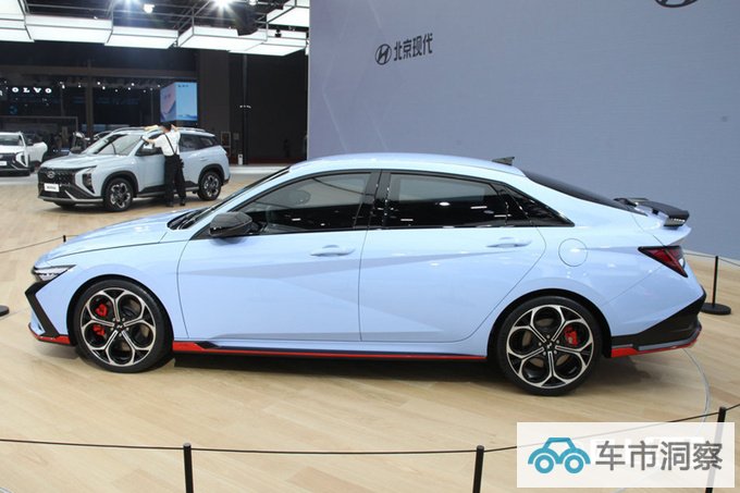 现代伊兰特N 10月上市预计25万起售PK大众高尔夫GTI-图7