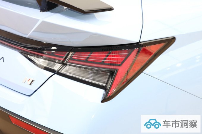 现代伊兰特N 10月上市预计25万起售PK大众高尔夫GTI-图11