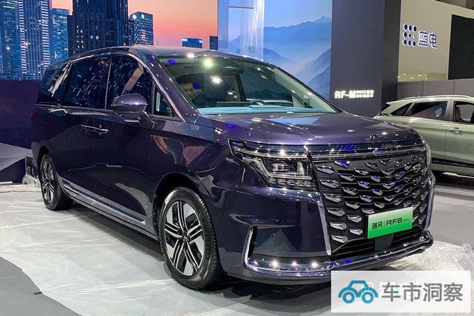 江淮瑞风MPV RF8亮相12月上市 搭华为芯片+座舱-图2