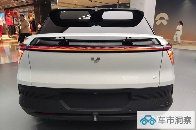 极氪001换壳极越01六天后下线卖25万能火吗-图2