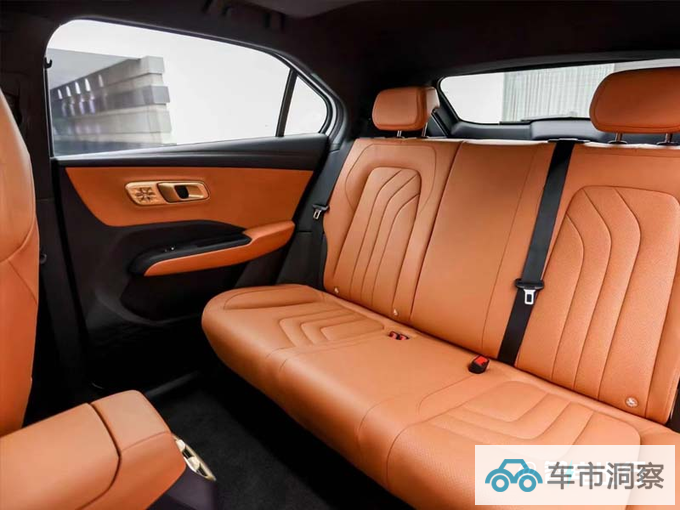 哪吒X即将上市纯电续航501km 预计售10.88万起-图21