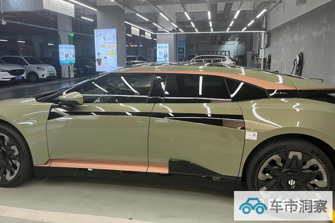 新高合HiPhi Z 10月上市续航缩水 预计卖58万起-图4