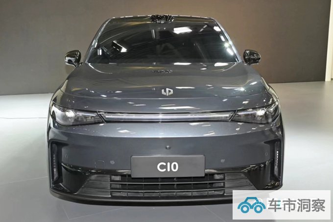 零跑C10明年3月上市取消副驾屏 预计售12-17万-图1