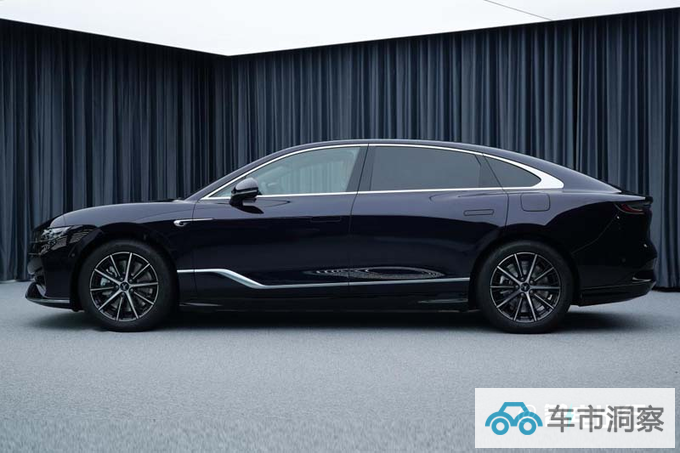 岚图追光PHEV年内上市 搭1.5T+双电机 预计售30万内-图3
