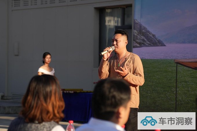 助力皮卡休闲旅游首批江淮悍途宿营车正式交付-图5
