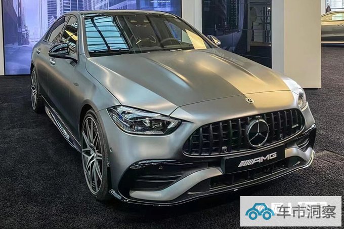 官涨3.22万奔驰全新AMG C43售60.6万起 换四缸2.0T-图1