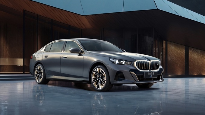 宝马邵宾的强烈意愿全新BMW 5再造一个新市场-图1