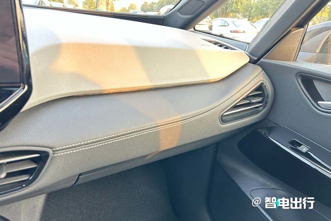 大众ID.3新车型价格曝光后天上市 配置更丰富-图6