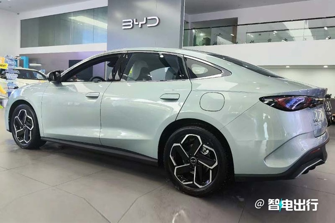 比亚迪海豹06售X.XX-XX.XX万元纯电续航120km-图4