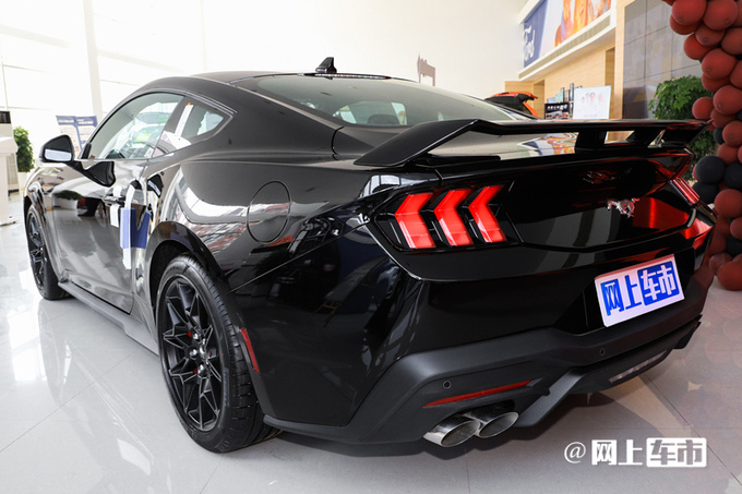 福特新Mustang野马6月21日上市疑似价格曝光-图3