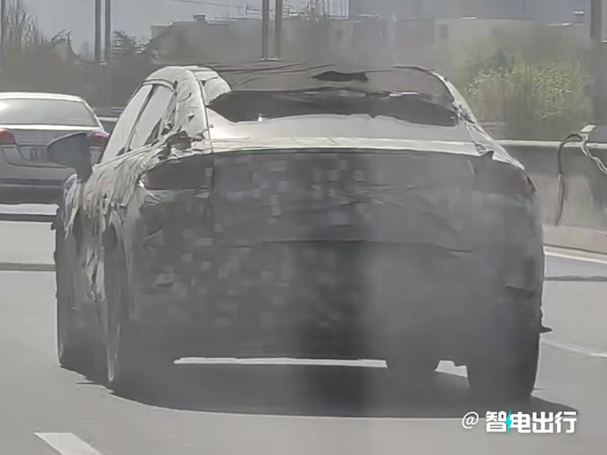 比亚迪销售宋L荣耀版即将上市配置调整 大降价-图7